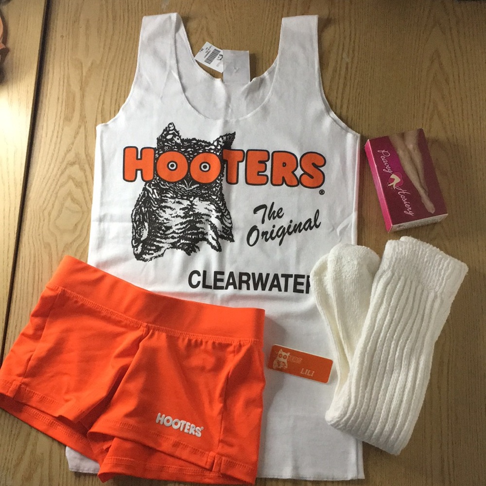 New Hooters Bundle Tank Shorts Hose Socks & Name Tag Small/XXXS